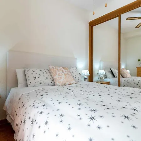 Apartment Rentafive Nuevo Junto A La Playa Ascensor